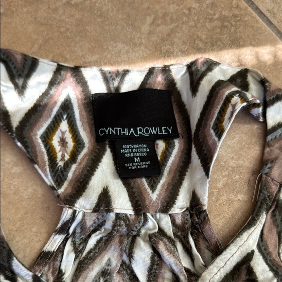 Cynthia Rowley Black and White Tie Front Tank Top - Picture 2 of 4